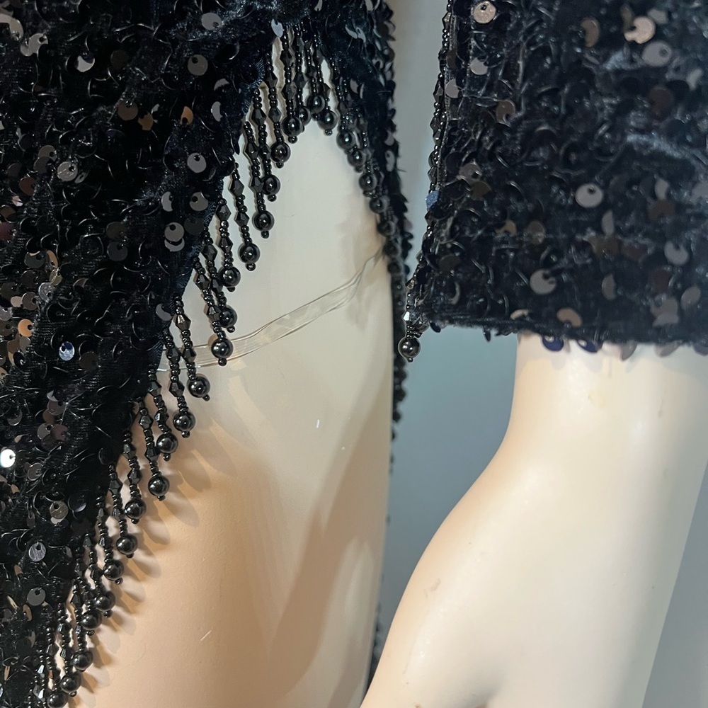 Black Sequin Deep V-Neck cowl neckline Long Sleeve Evening Gown - Picture 12 of 14